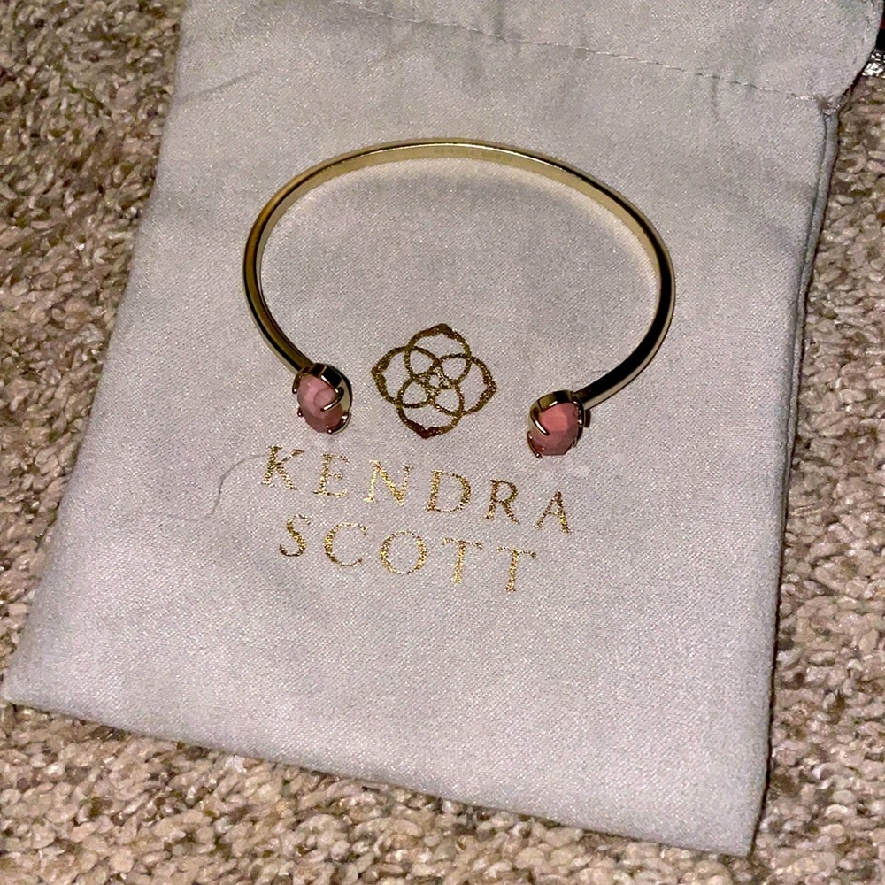 Kendra Scott Edie Gold Cuff bracelet